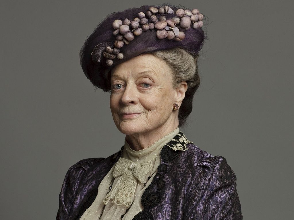 Maggie Smith (5).jpg