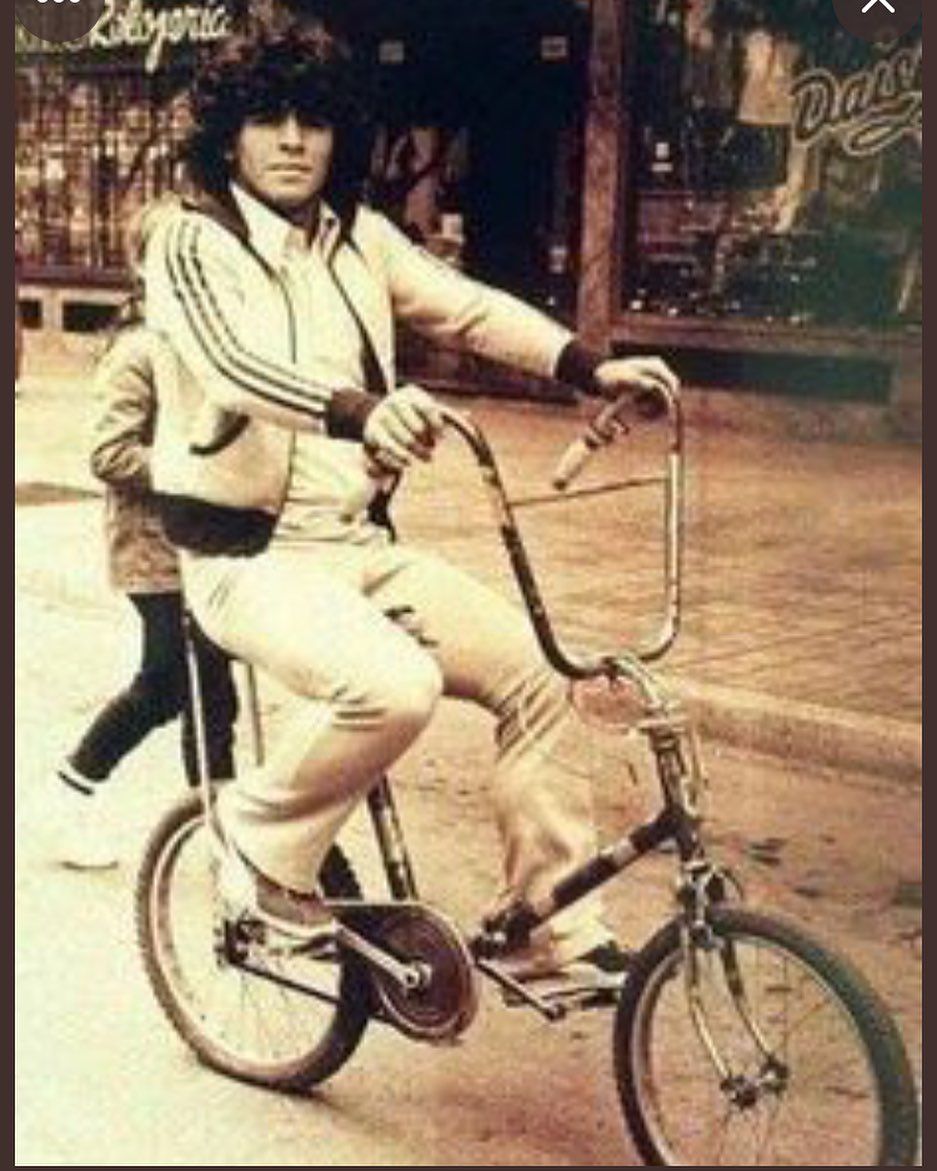 maradona-en-bici.jpg