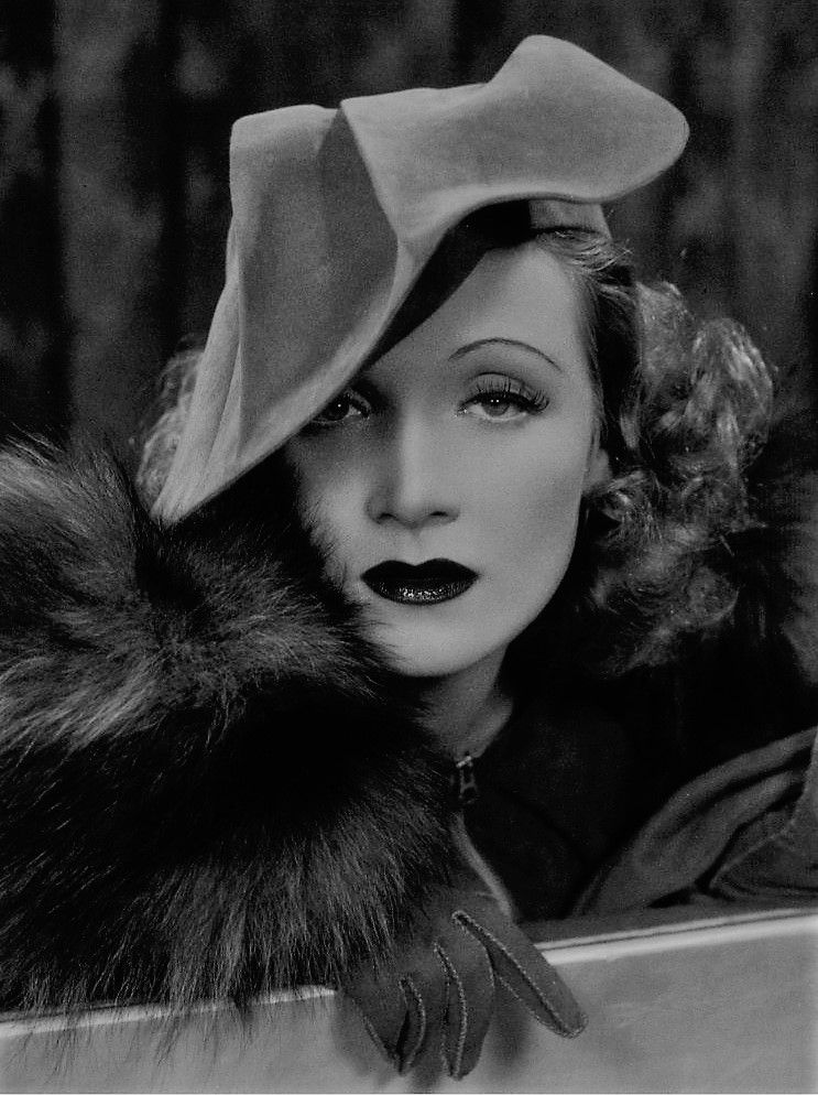 Marlene Dietrich - Angel (1937).jpg