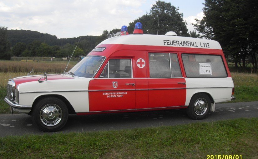 mercedes-benz-diesel-binz-krankenwagen-mitbeschriftung-825x510 (1).jpg