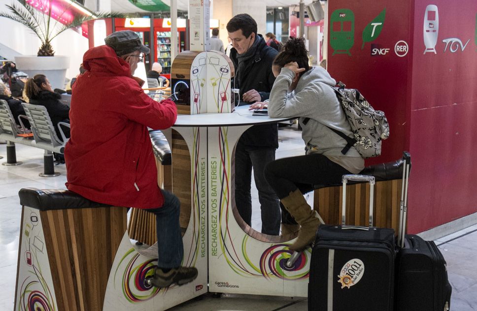 Pedal-powered charging stand.jpg