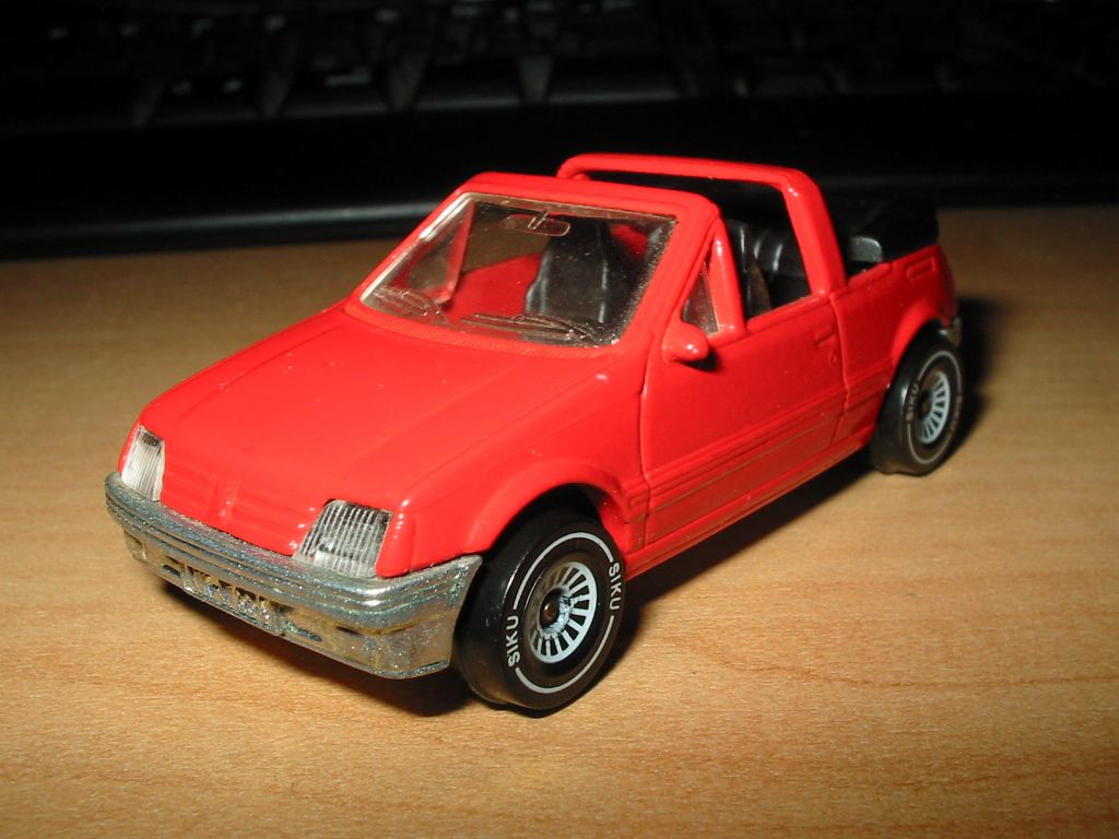 Peugeot 205 CTI - Siku.JPG