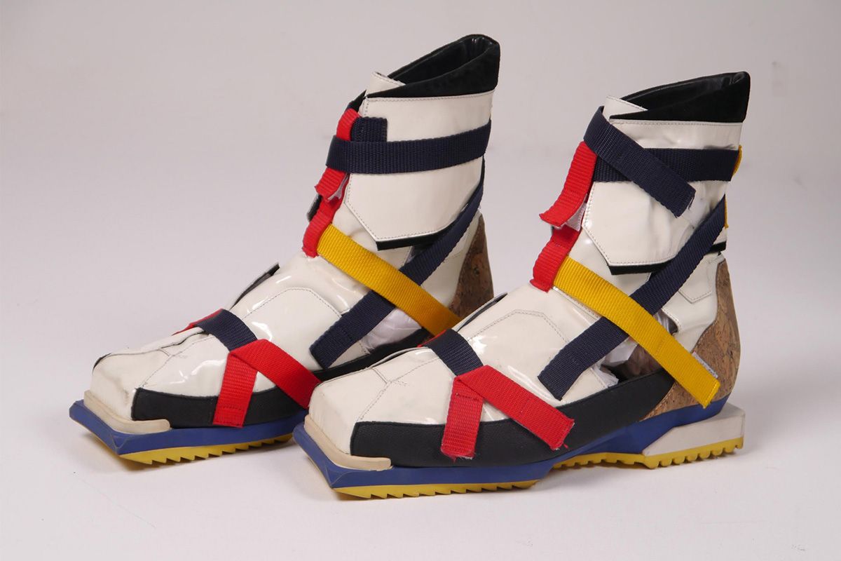 raf-simons-de-stijl-hiking-boot-1.jpg