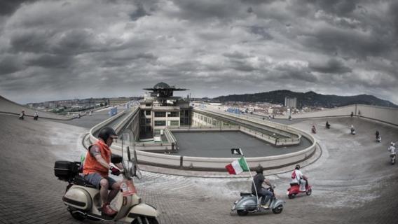 red_bull_lingotto_special_2.jpg_650-kHfF-U10303880723190zG-568x320@LaStampa.it.jpg