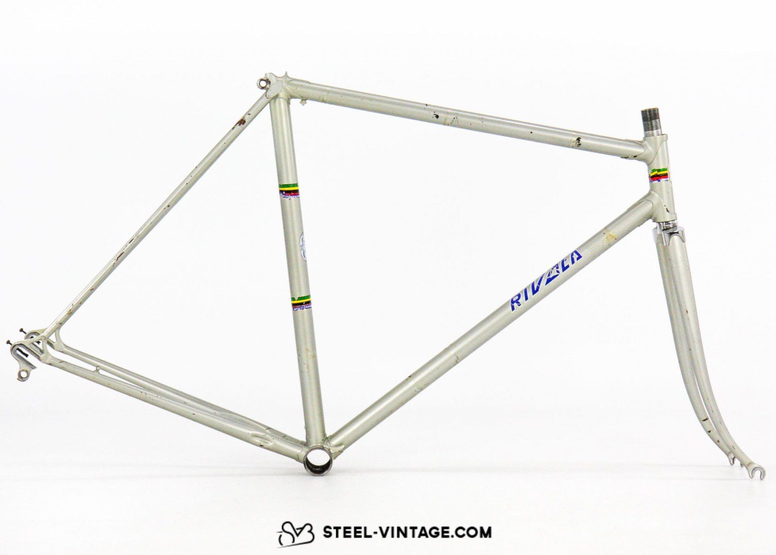 rivola-classic-bicycle-frame-1.jpg