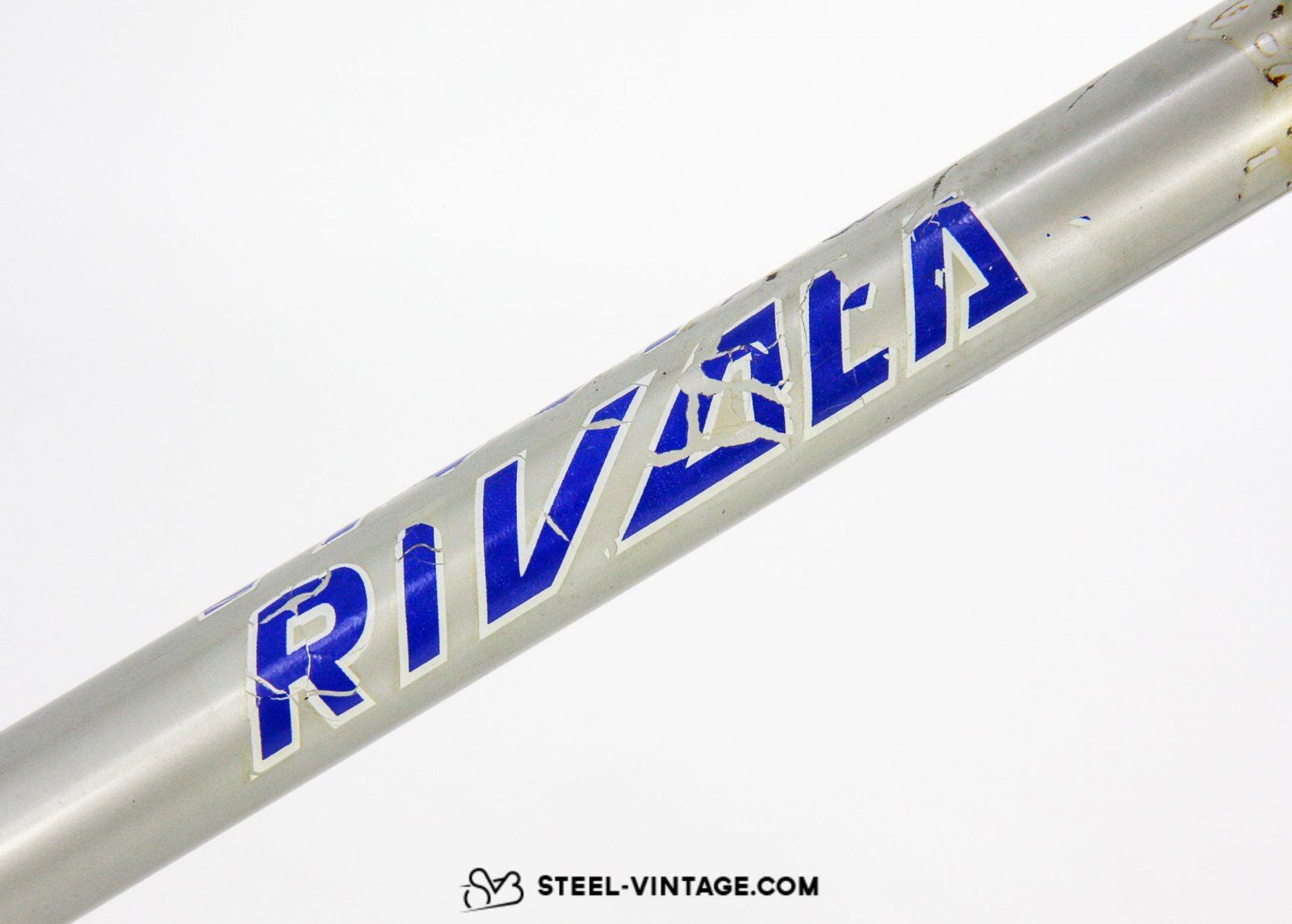 rivola-classic-bicycle-frame-2.jpg