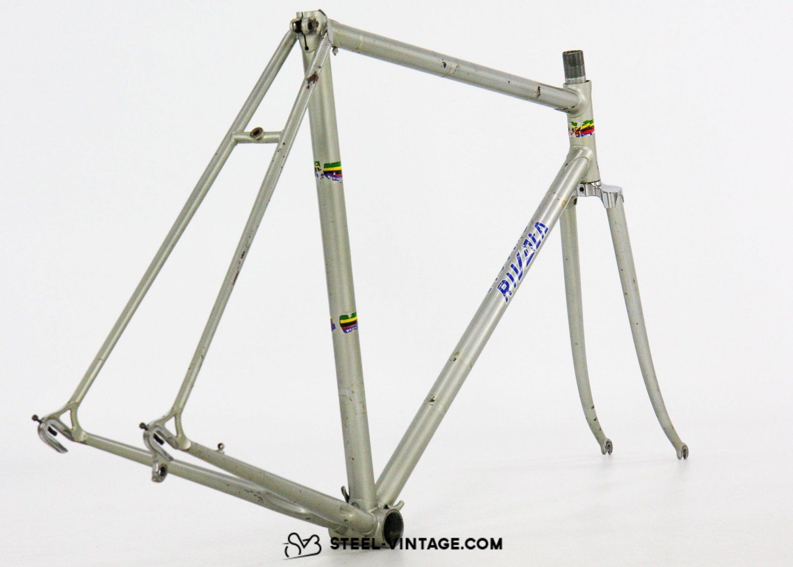 rivola-classic-bicycle-frame-8.jpg