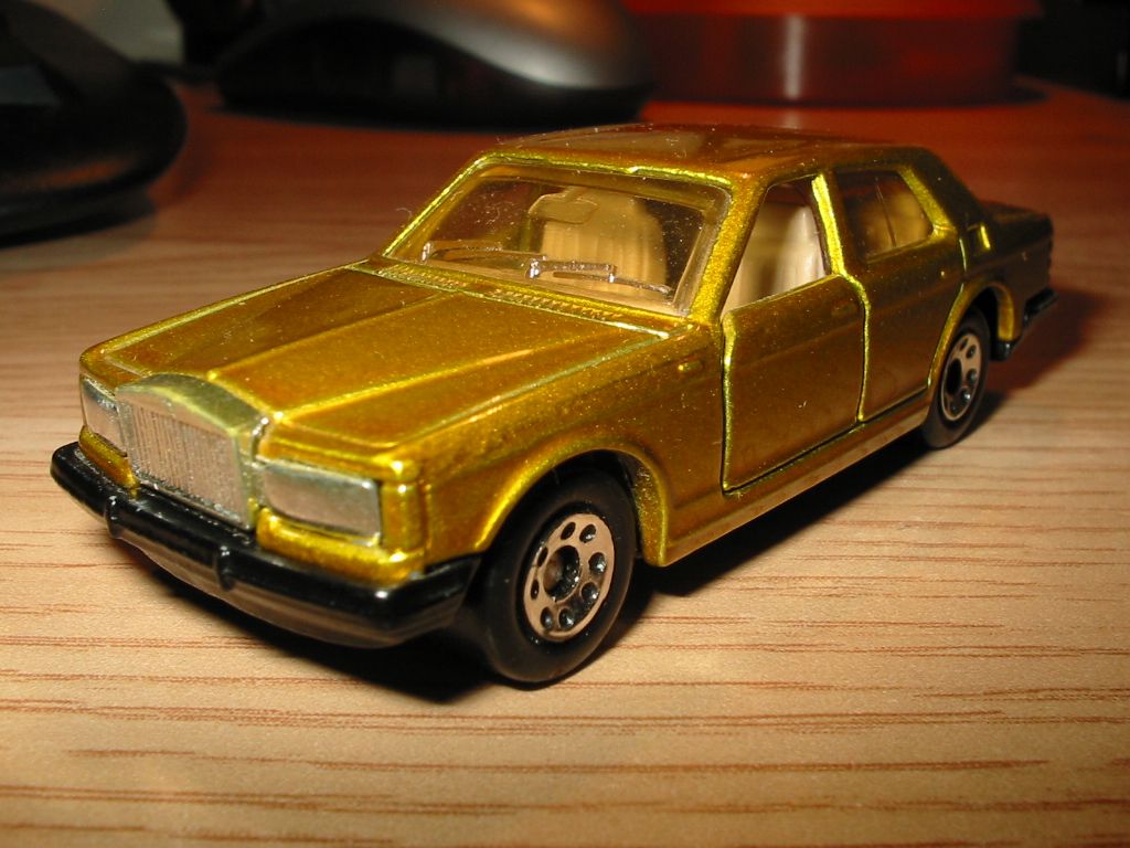 Rolly Royce Silver Spirit - Matchbox.JPG