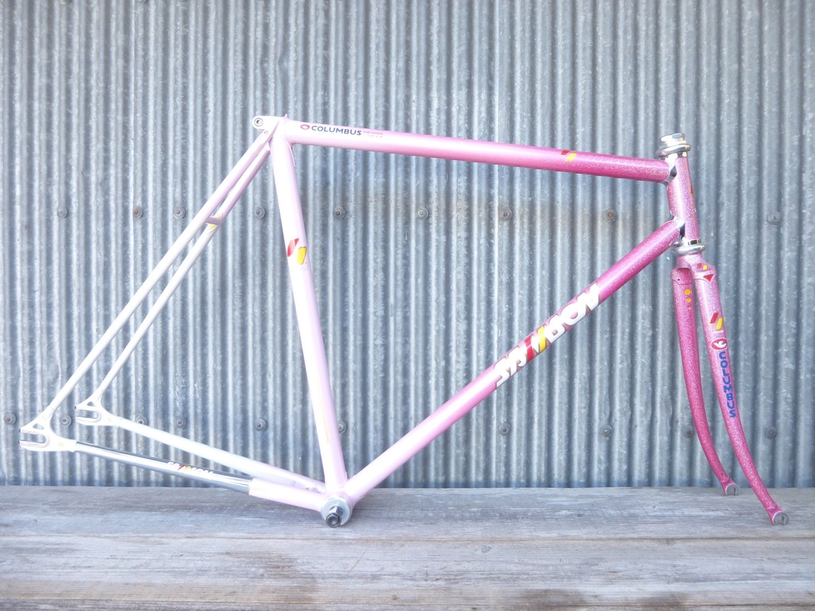 Samson illusion pista pink metallic (12).jpg