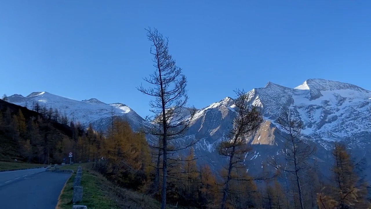 Schneeberge 3 Großglockner Teil 2.jpg