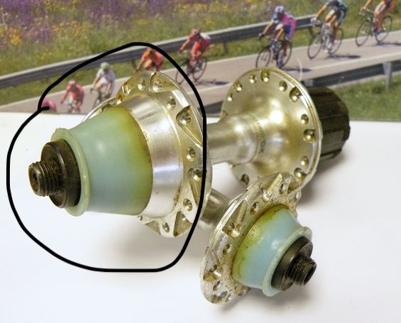 Shimano-600-AX-36holes-hubset-6-speed-from-1982.jpg