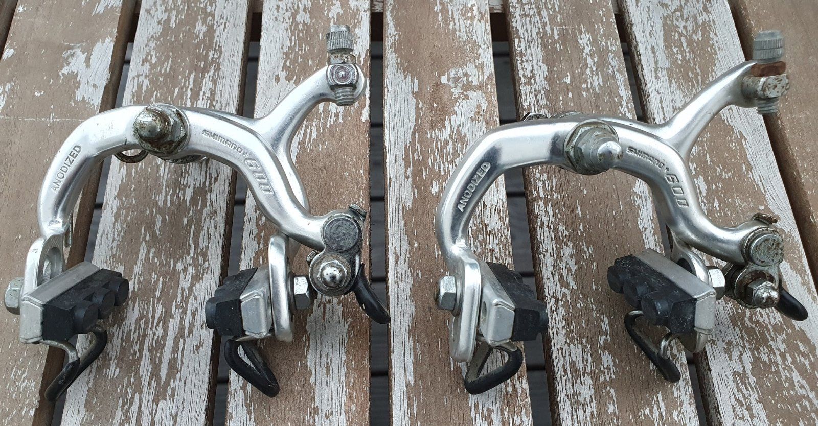 Shimano 600 Bremsen (1).jpg