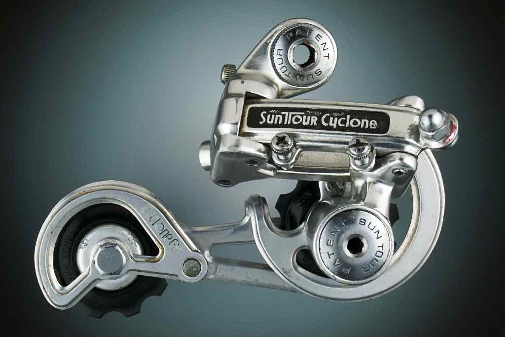 SunTour_Cyclone_GT_derailleur_5905_2nd_style_additional_image_01.jpg