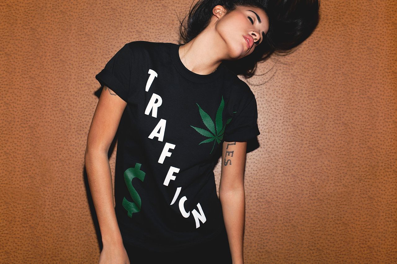 traffiicn weed girl woman beauty tumblr_1280.jpg