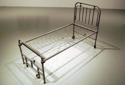 tumblr_oa4_Monda Hatoum - Web Bed, 2002_500.jpg