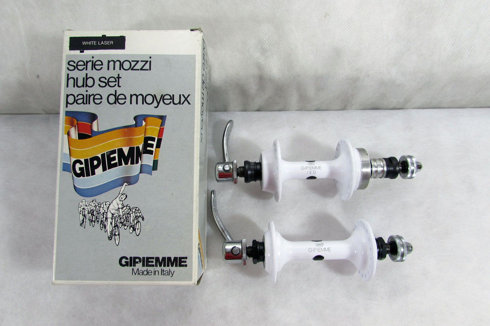 white laser hubs mozzi nos nip.JPG