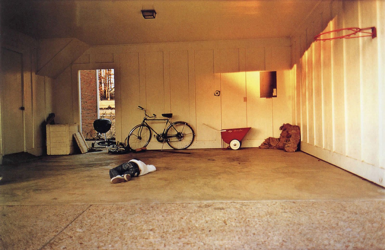 William Eggleston - Whitehaven, Mississippi(1972).jpg