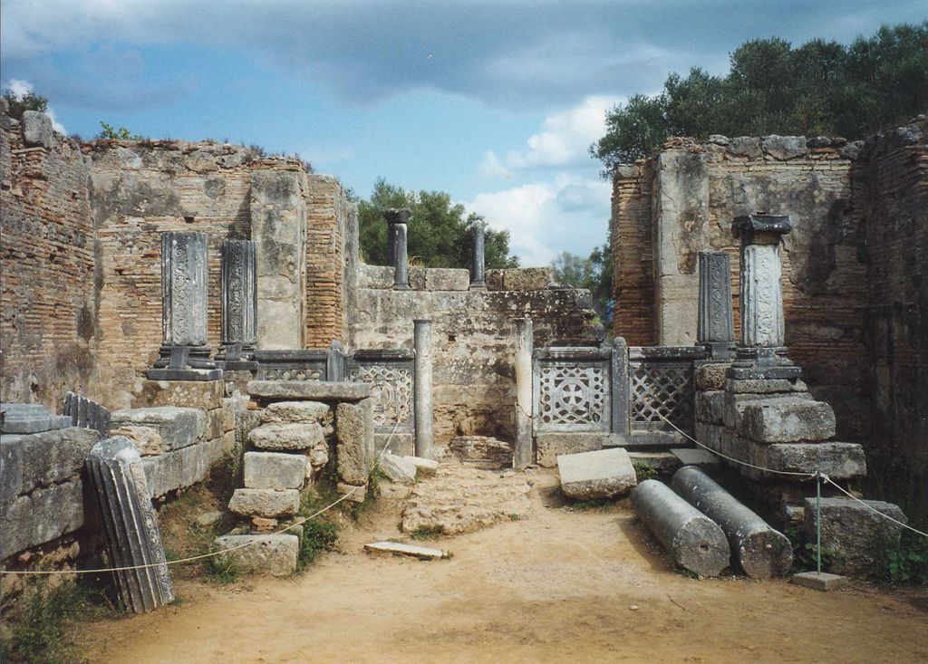 Workshop of Phidias (5th century BC) - Creator of Zeus statue at olympia.jpg