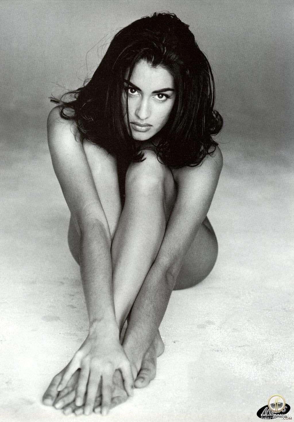 Yasmeen Ghauri 4.jpg