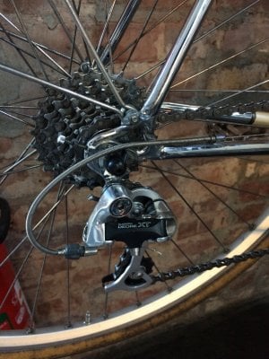 Shimano Deore XT Schaltwerk (RD-M737)