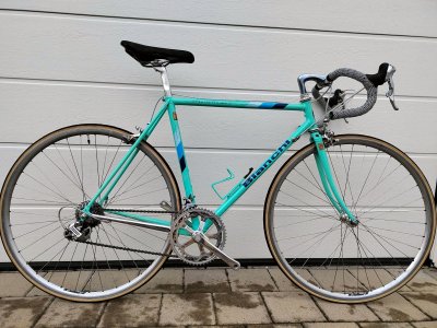 Rennrad Bianchi Specualisma-01.jpg