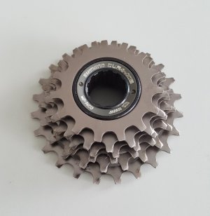 Shimano DA 7400 15-24 (5).jpg