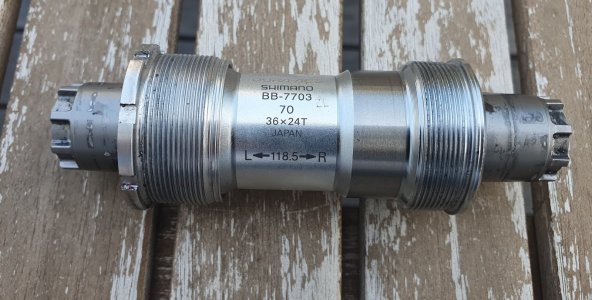 Shimano BB-7703 (1).jpg