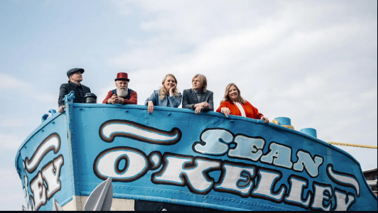 Kelly Family wieder auf dem Hausboot in Köln Das Gefühl kommt zurück.png