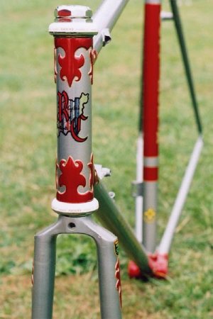 Roy Cottingham chronometro display bike (5).jpg