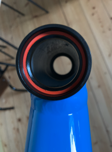 Head Tube von unten.png