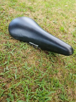 PERACHE TYPE COMPETITION saddle selle sella sellino Sattel (1).jpg