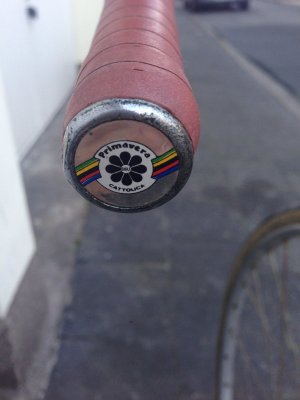 Primavera handlebar tape caps.JPG