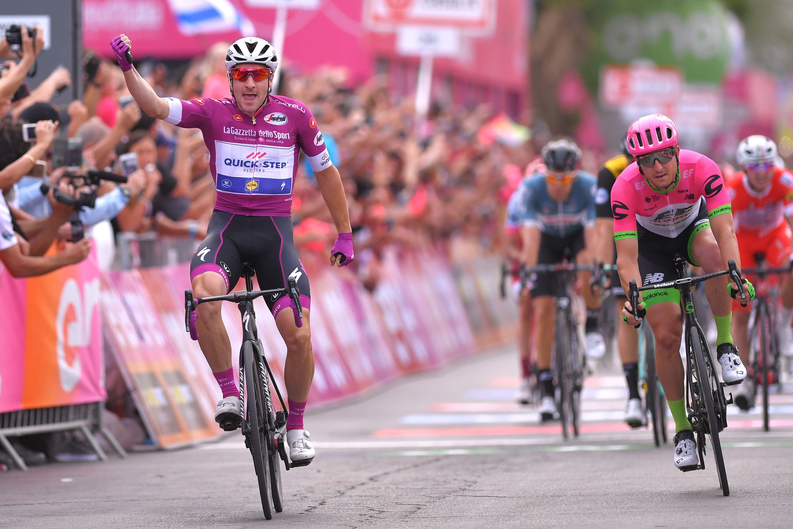 Д италия. Джиро д'Италия. Вивиани. Джирда Италия. Giro de Italia in Rosa.