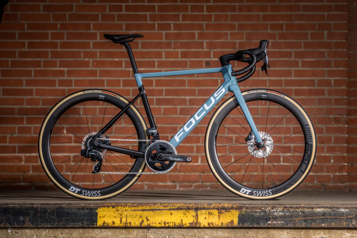 Focus 2020: Izalco Max mit SRAM eTap AXS und neue E-Paralane