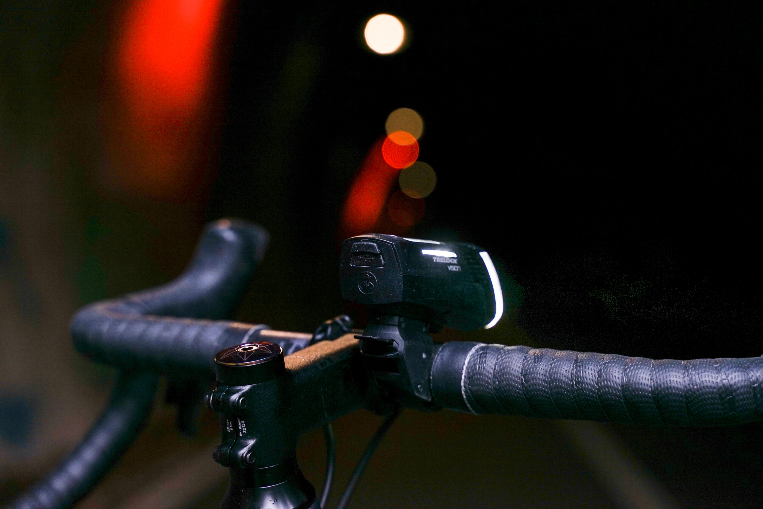 Rennrad-Rücklicht: Leichte LED-Fahrrad-Rücklichter fürs Rennrad im Test
