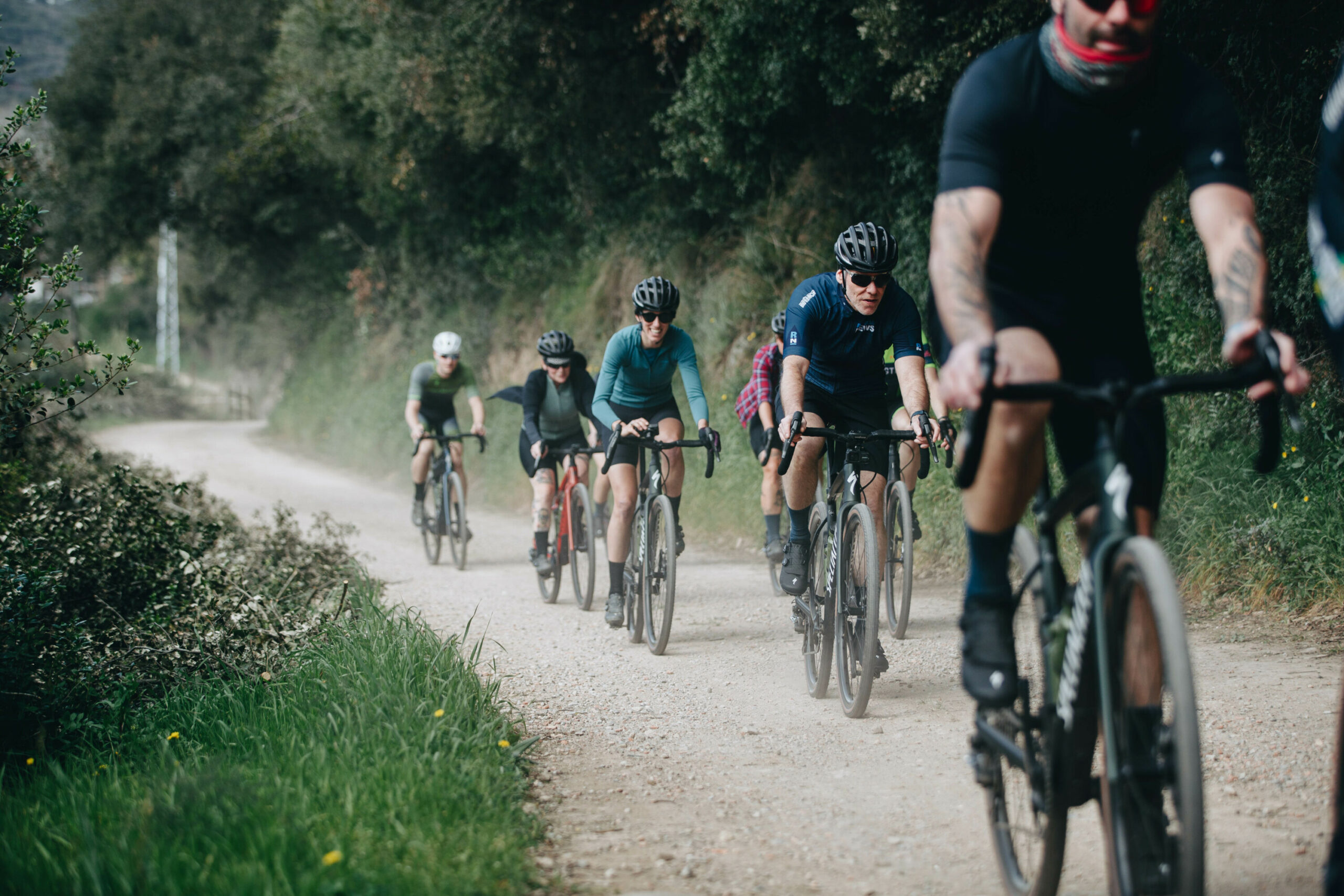 Gravel-Rennen werden lizensiert:  UCI lädt sich zur Gravelparty ein