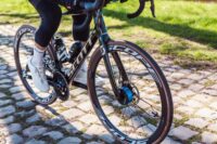 Auch DSM-Team mit Nabenpumpe zu Paris-Roubaix: Scope Atmoz variiert Reifendruck für Cobbles