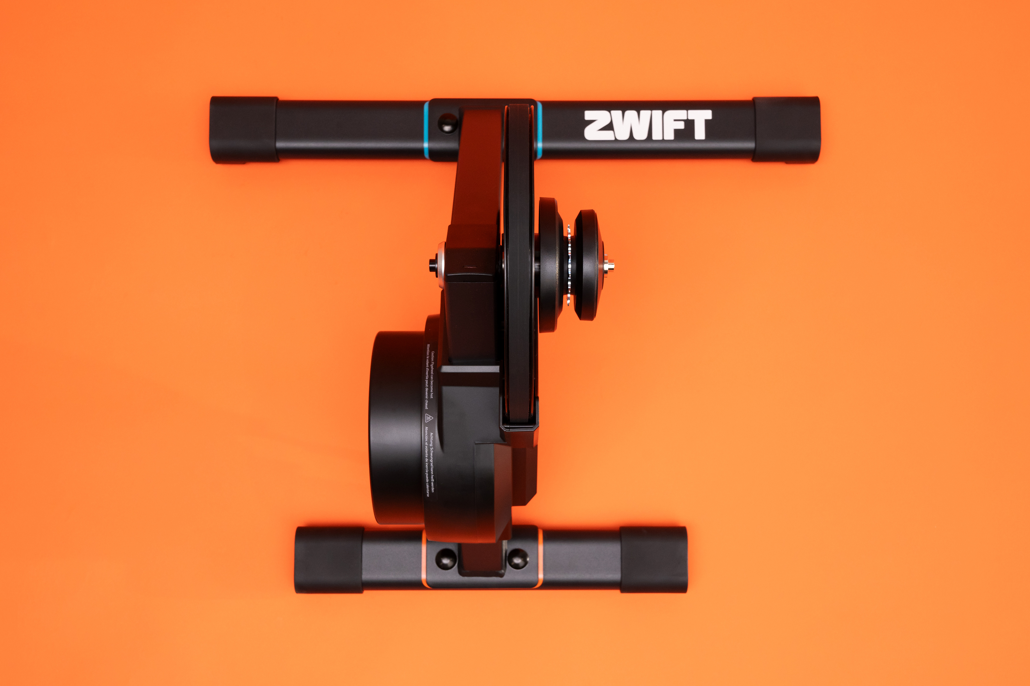 Neuer Zwift Hub One Smarttrainer ohne Antriebs-Kassette - Rennrad-News
