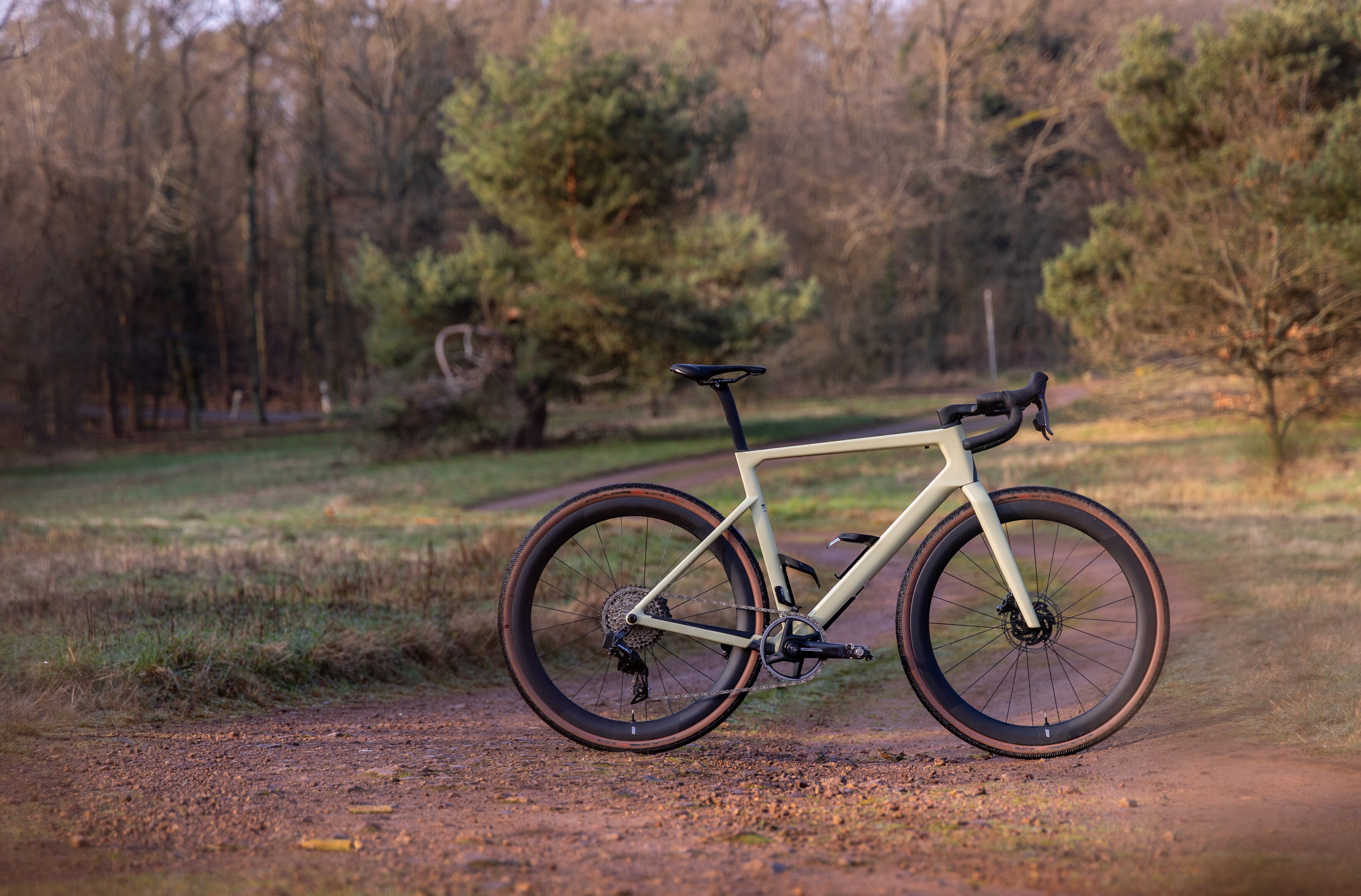 Rose Backroad Tests und Neuheiten 2024 zum Rose Gravelbike Rennrad News