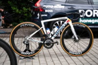 Tour de France 2024 – S-Works Tarmac SL8 von Roglic: Im Tour Camp bei Red Bull Bora Hansgrohe