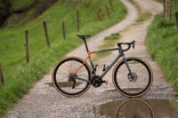 Eddy Merckx Pévèle Test: Allroad-Rennrad mit Klassiker-Erbe