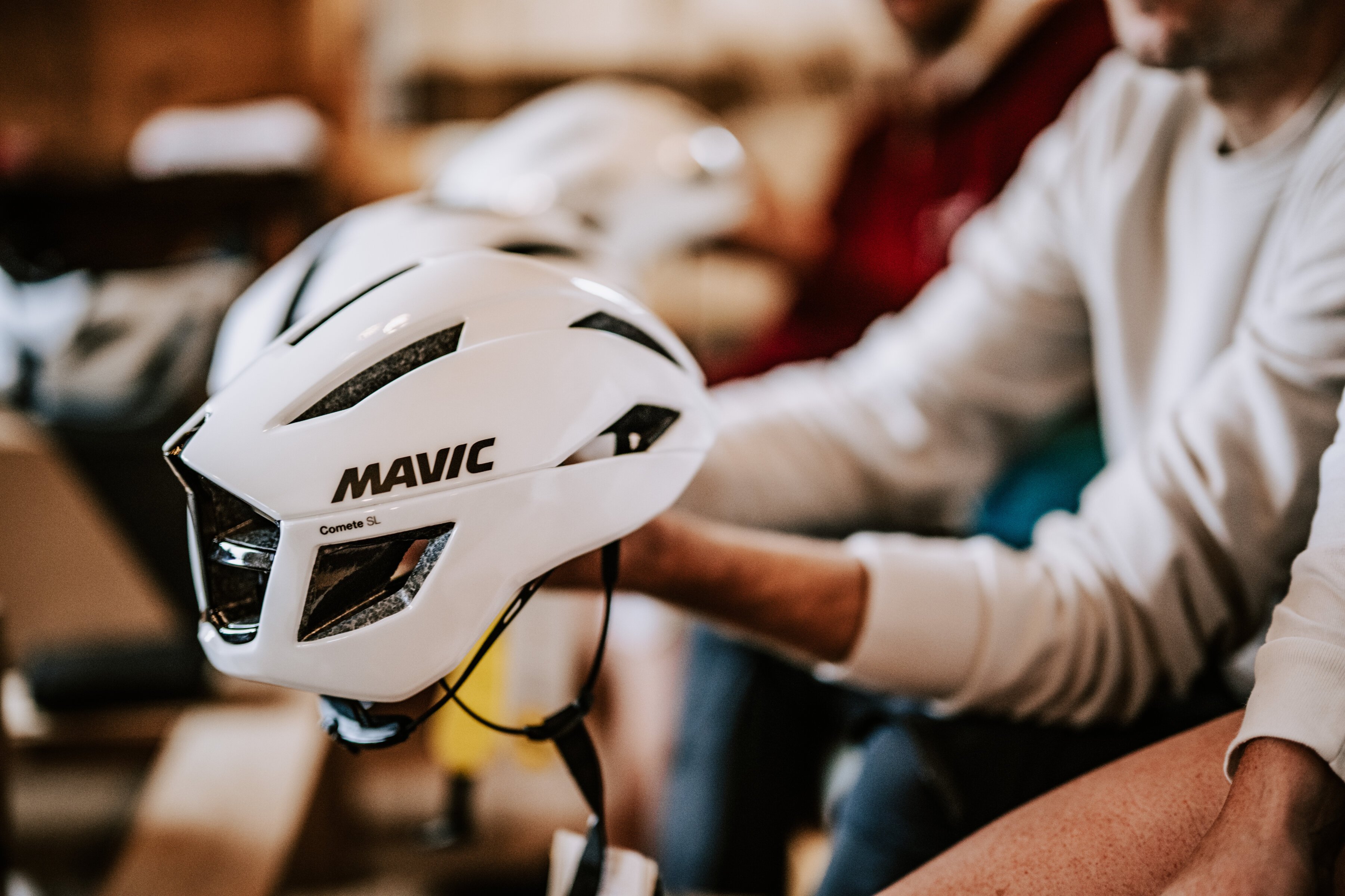 Mavic präsentiert Comete SL Mips Helm: Aerodynamik und Sicherheit neu definiert