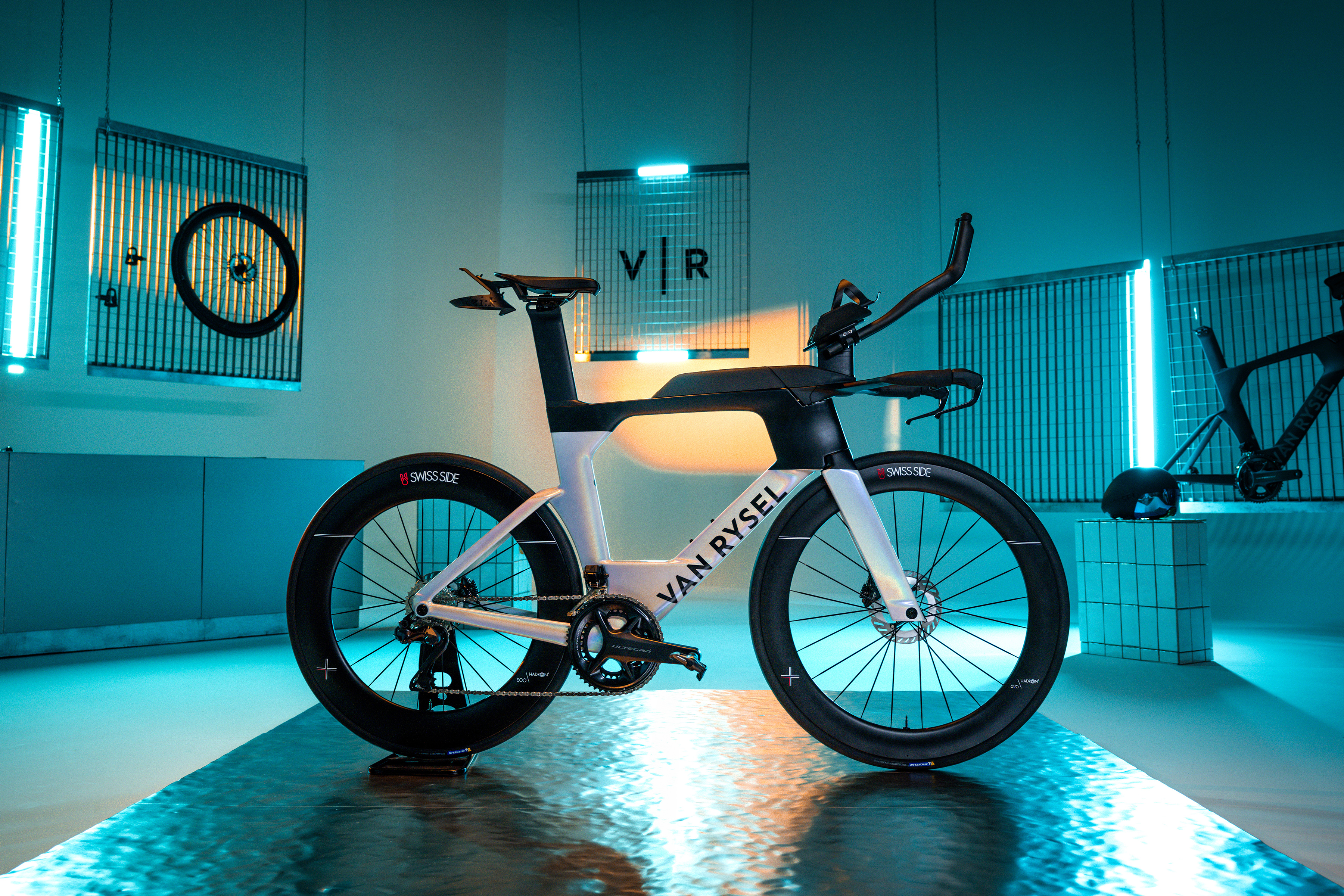 Neues Argon 18 E119 Triathlon Bike Schneller mit Aerometer Rennrad News