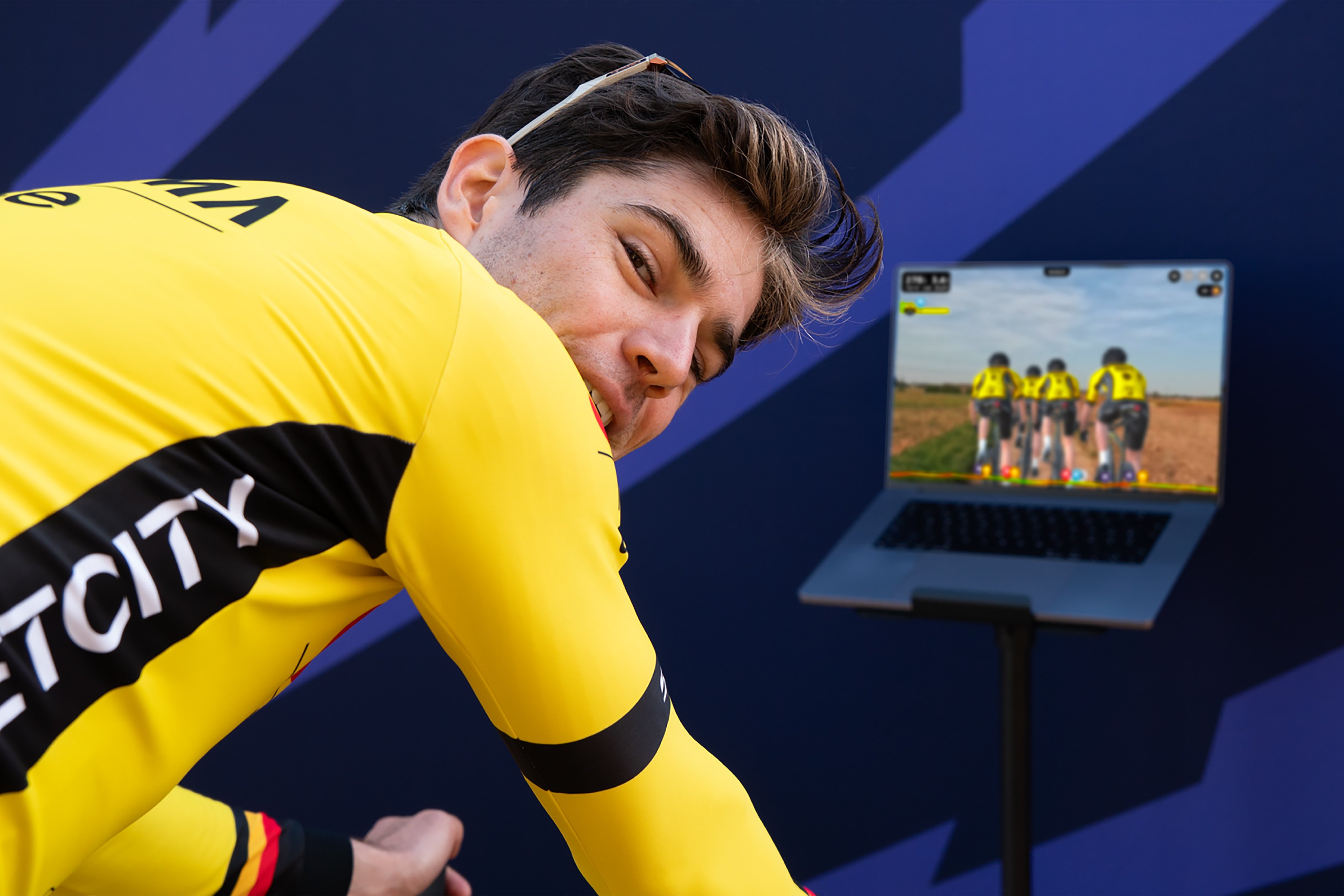 Rouvy Ausfahrt mit Rad-Superstar: Virtuelle Radtour mit Wout van Aert